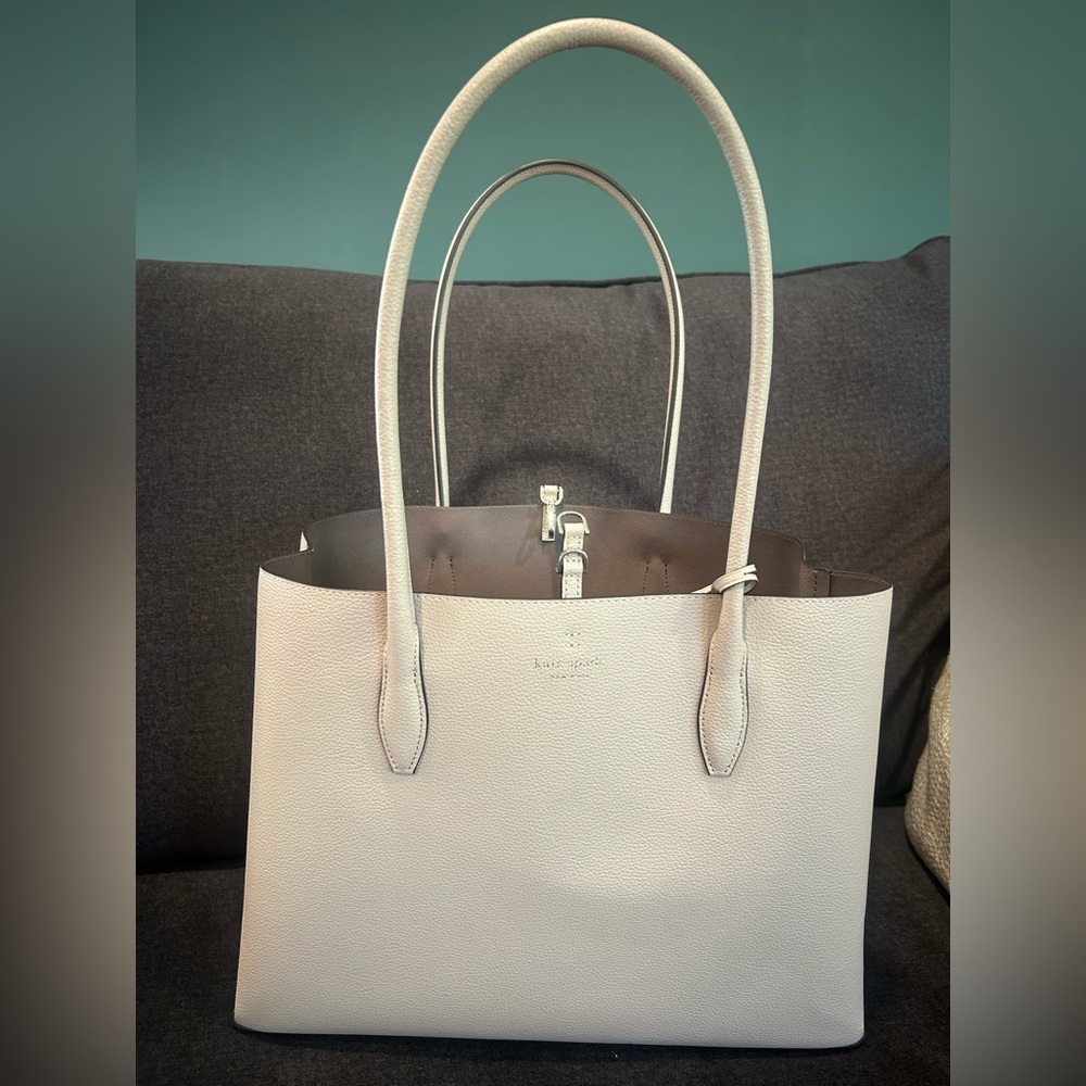 Kate Spade Ivory Leather Shoulder Bag